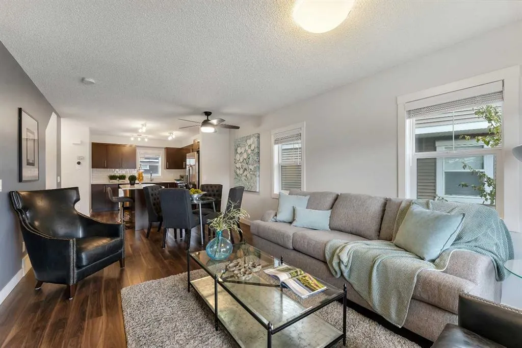 1225 Kings Heights Way SE, #101