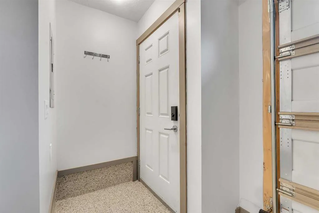 1225 Kings Heights Way SE, #101