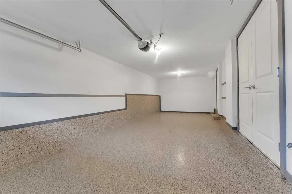 1225 Kings Heights Way SE, #101