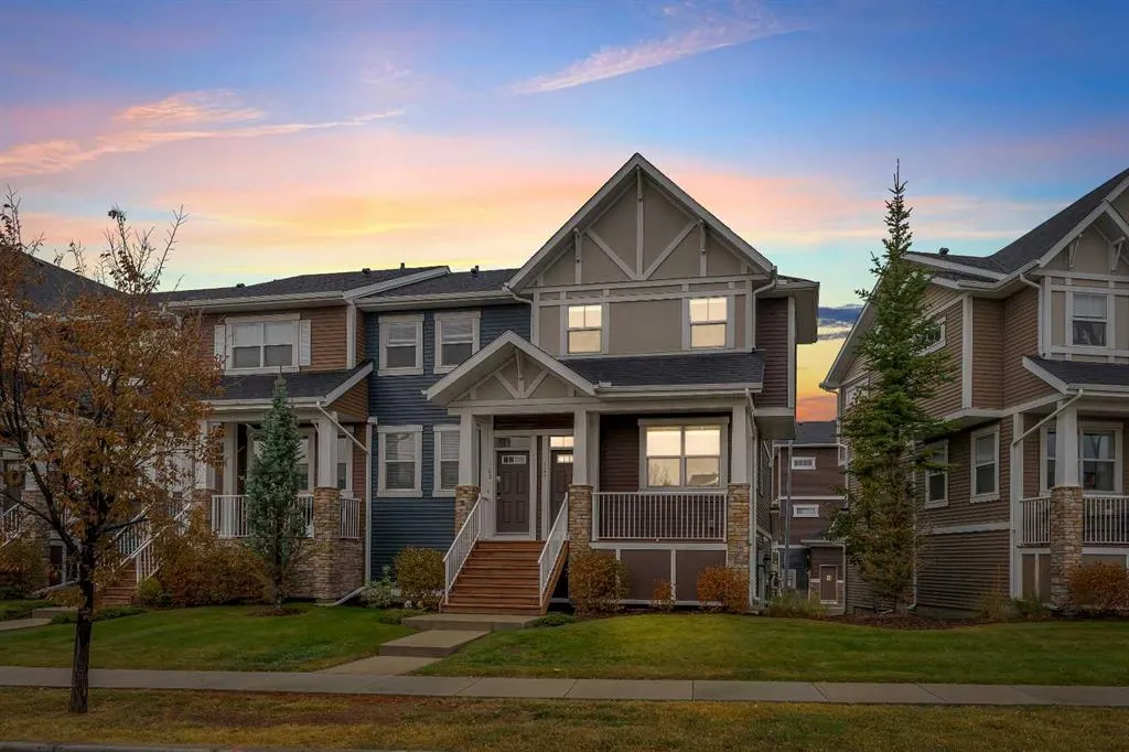 1225 Kings Heights Way SE, #101