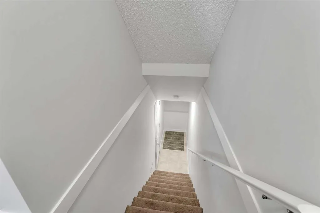 1225 Kings Heights Way SE, #101