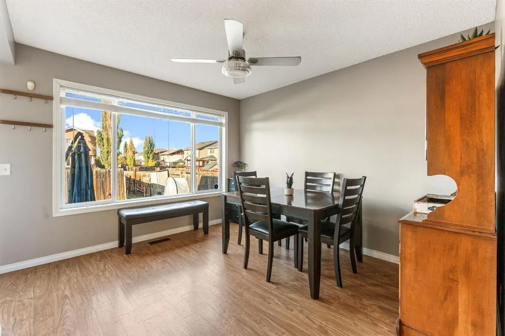 133 Auburn Bay View SE
