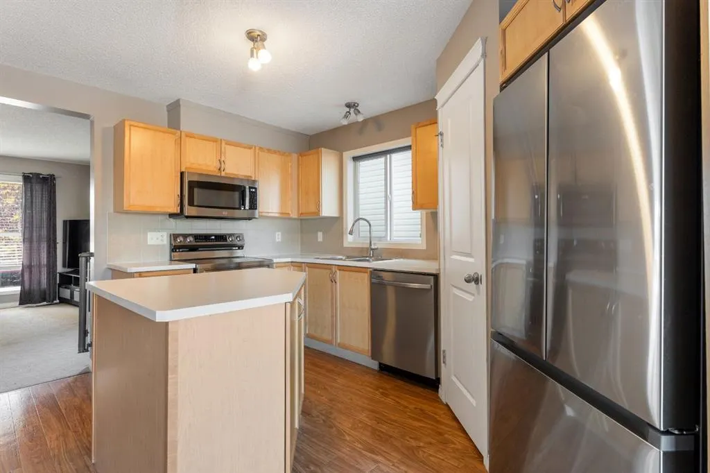 133 Auburn Bay View SE