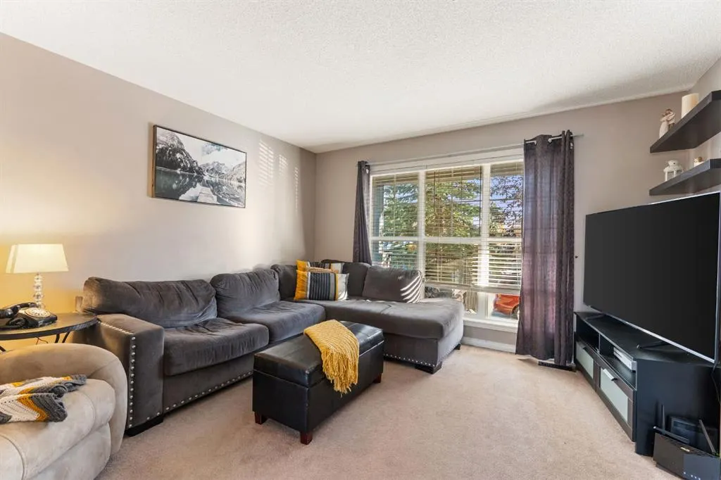 133 Auburn Bay View SE