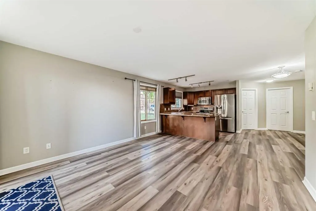 92 Crystal Shores Road, #3104