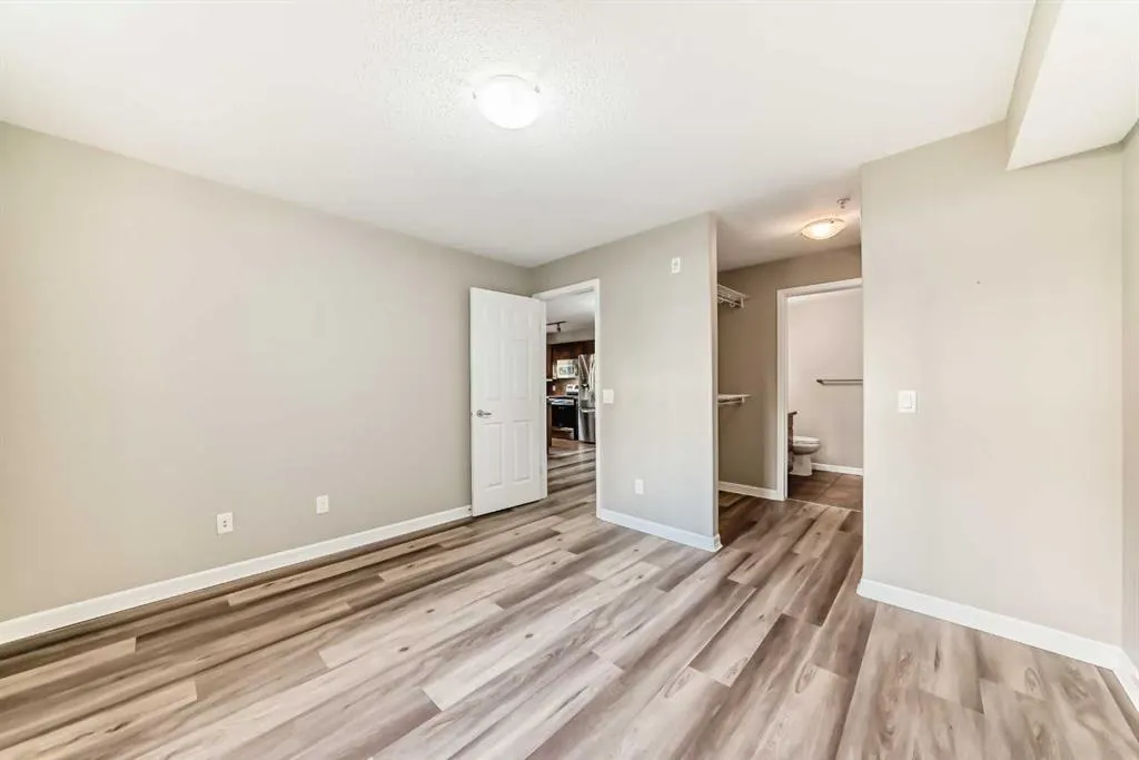 92 Crystal Shores Road, #3104