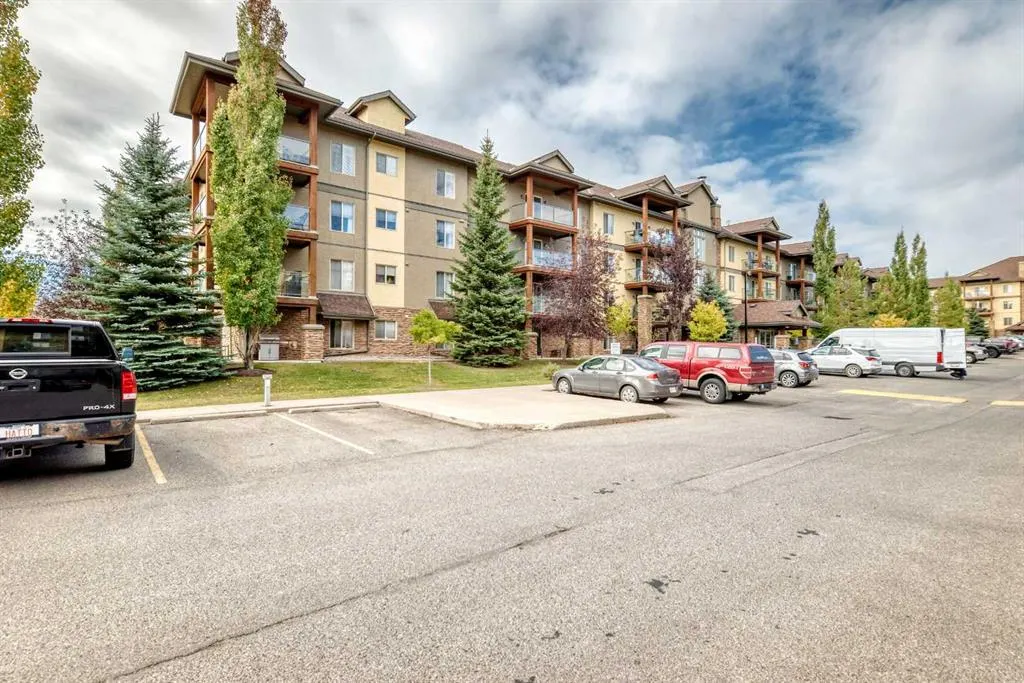 92 Crystal Shores Road, #3104