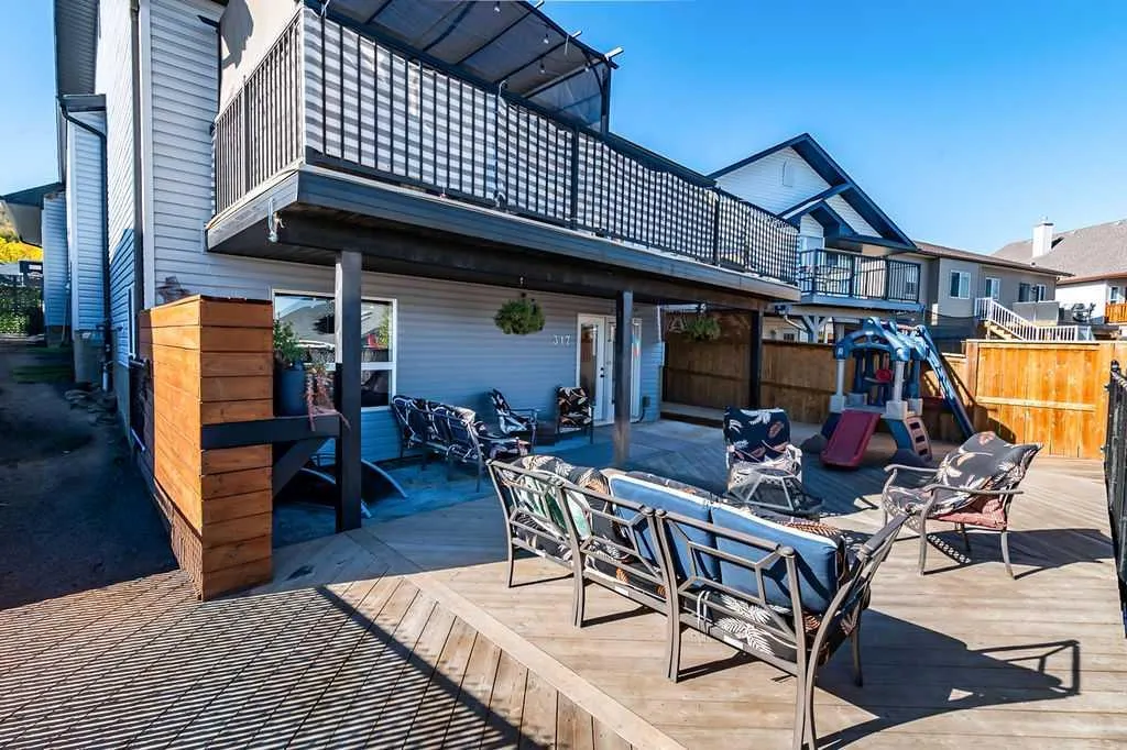 317 John Street SW