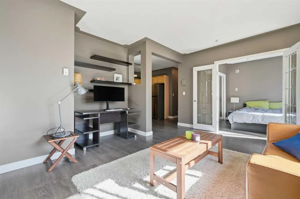 316 22 Avenue SW, #17