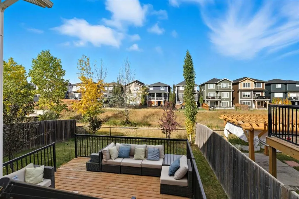 788 Luxstone Landing SW