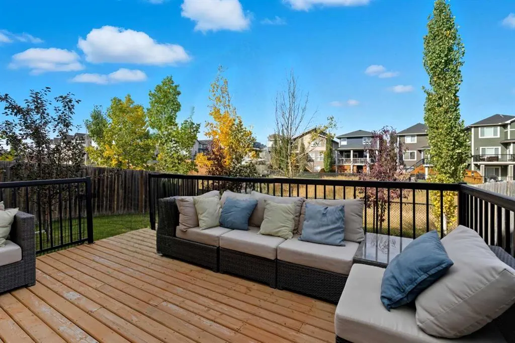 788 Luxstone Landing SW