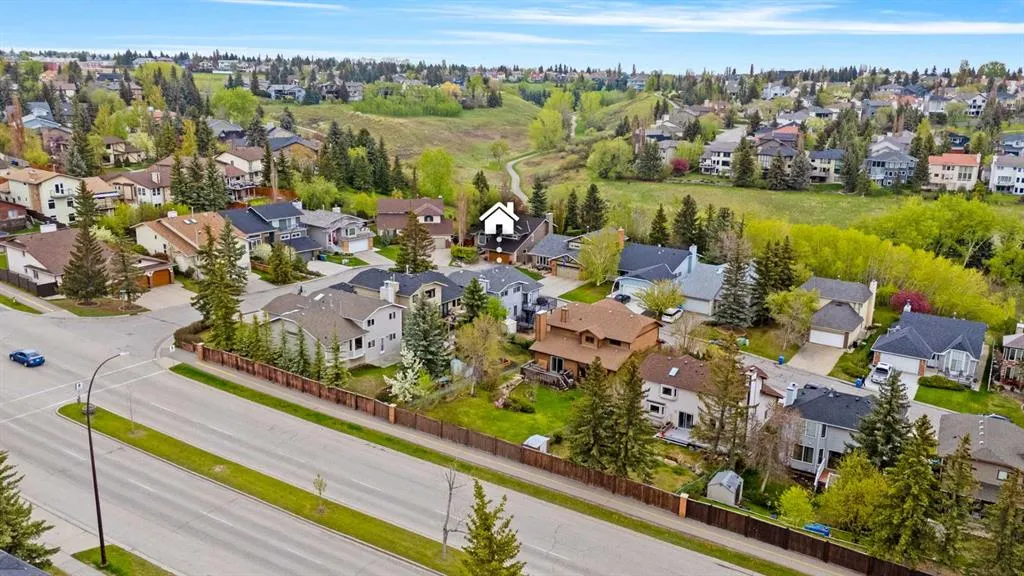 111 Edgebyne Crescent NW