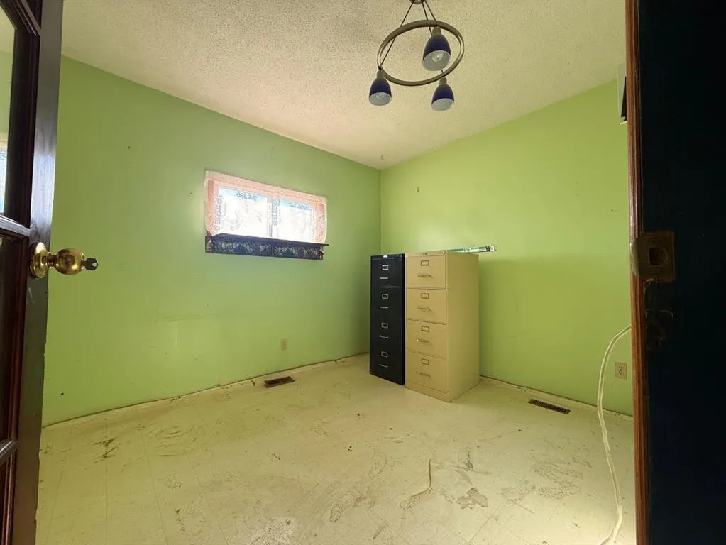 103 2 Street W