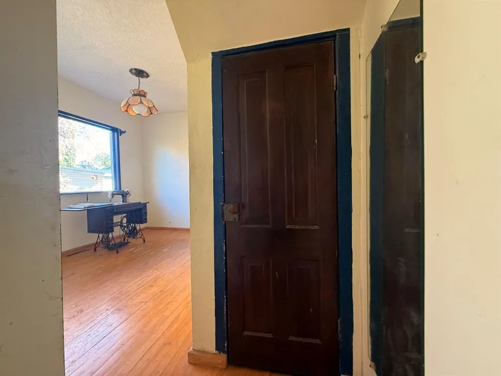 103 2 Street W