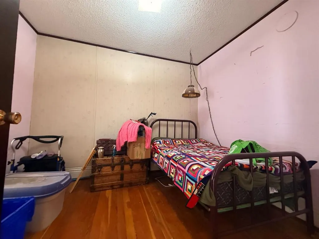 103 2 Street W