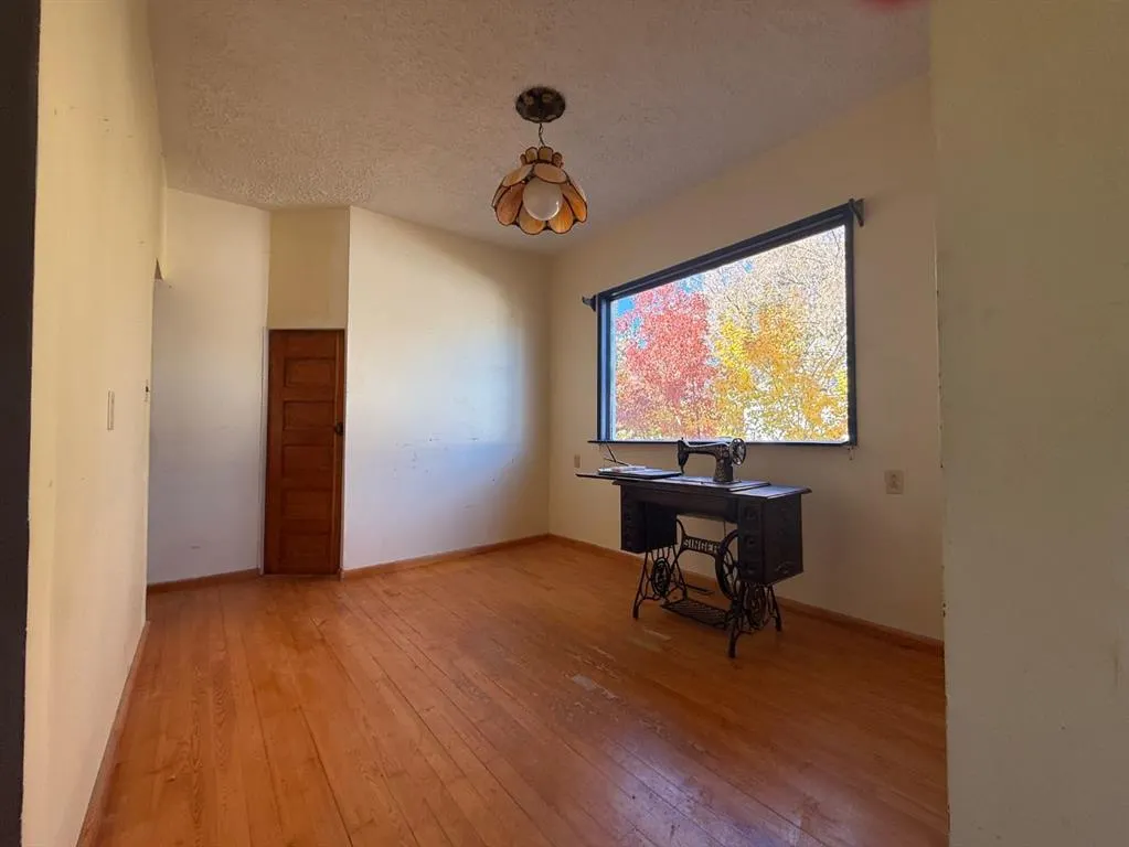 103 2 Street W