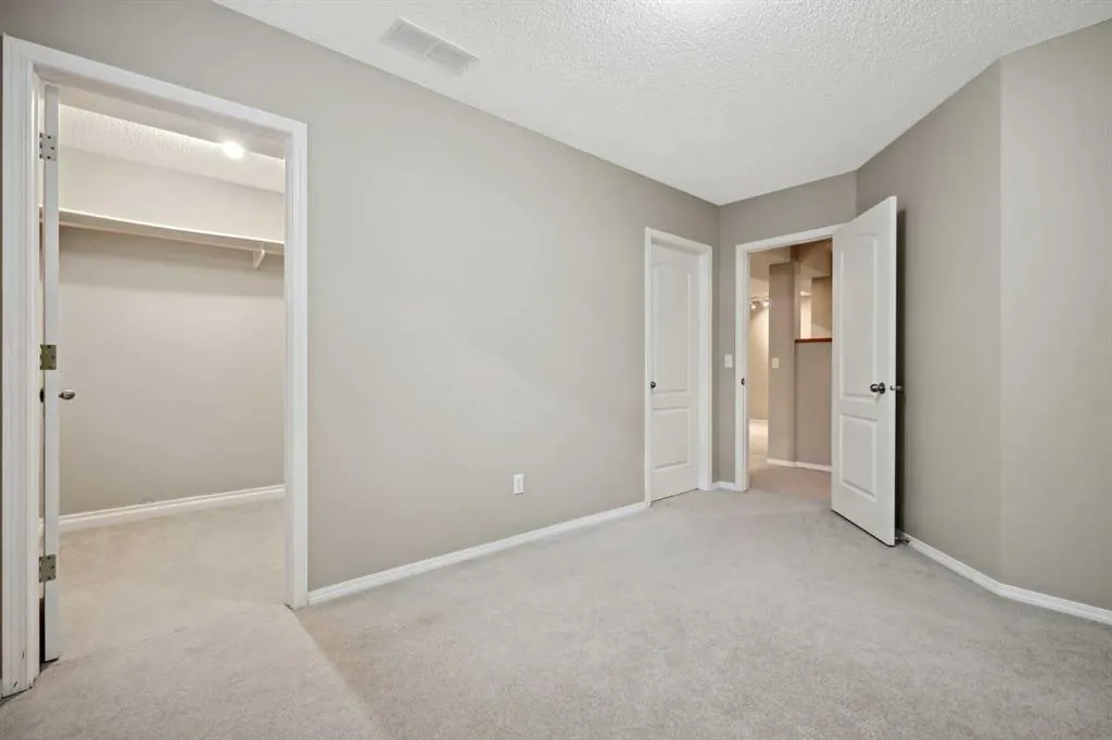 26 Hamptons Grove NW