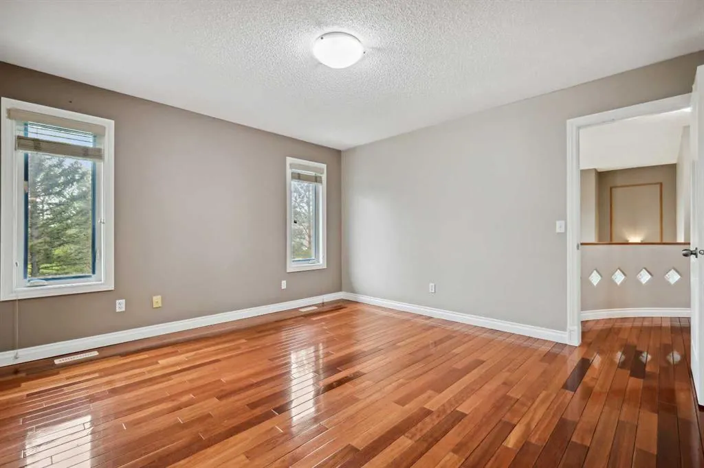 26 Hamptons Grove NW