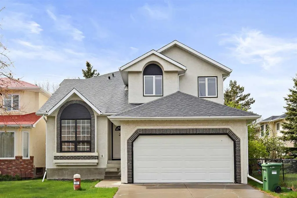 26 Hamptons Grove NW