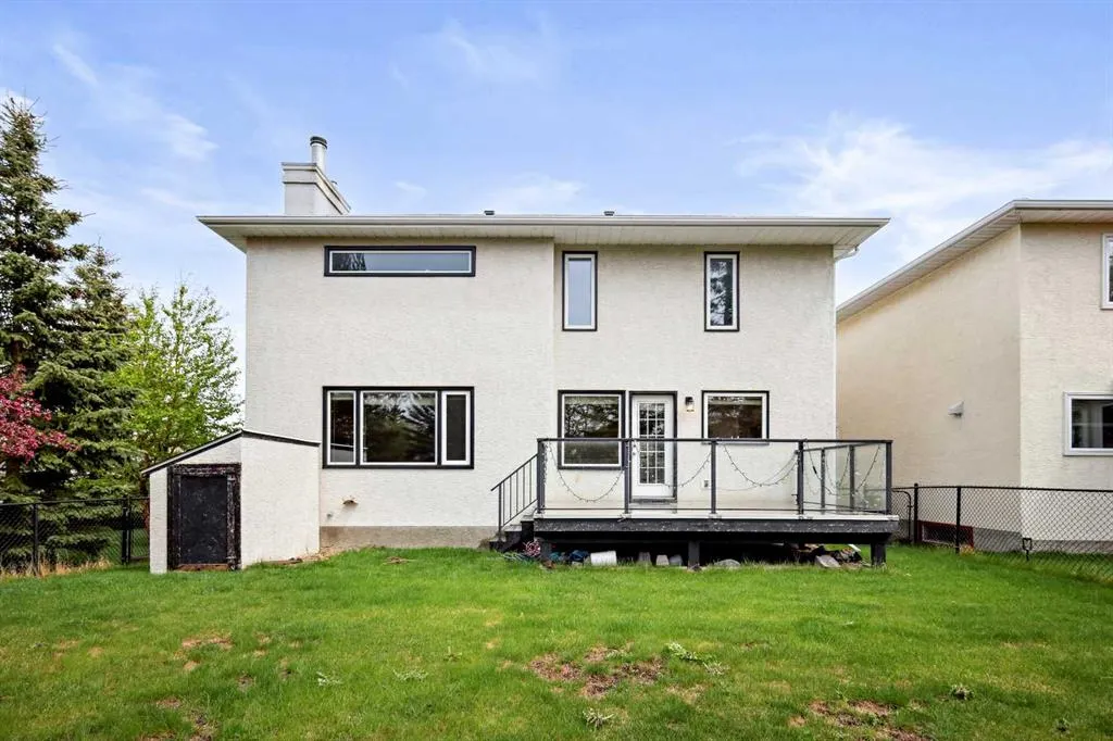 26 Hamptons Grove NW