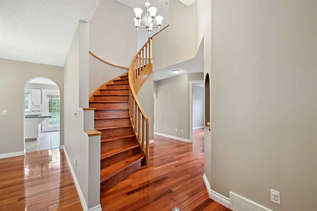 26 Hamptons Grove NW