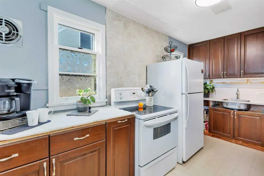 170 Tamarac Boulevard