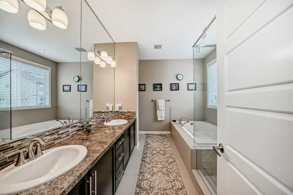 132 Waterlily Cove