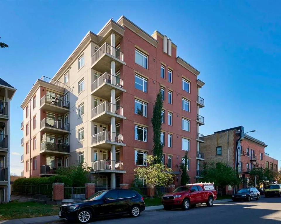 333 22 Avenue SW, #306
