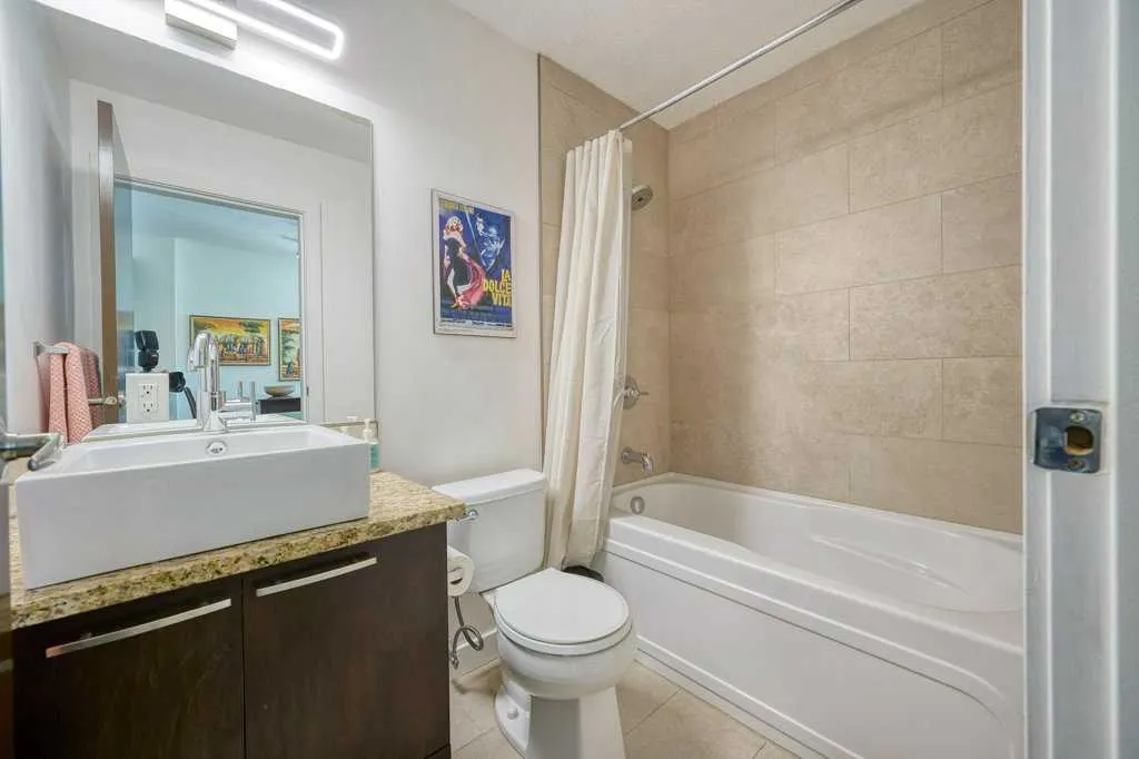 333 22 Avenue SW, #306