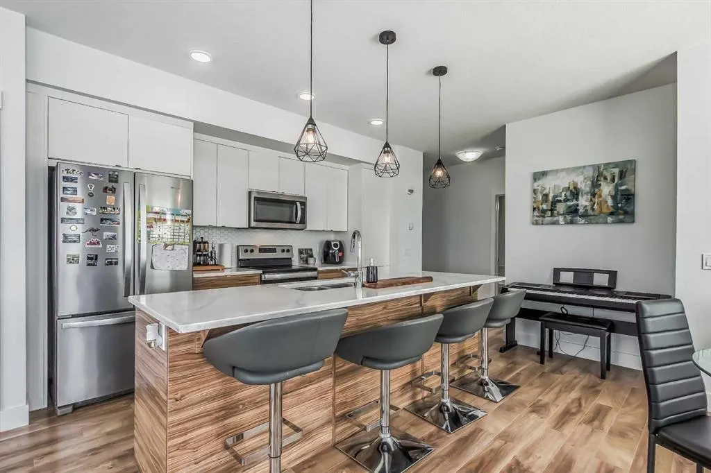 19621 40 Street SE, #112