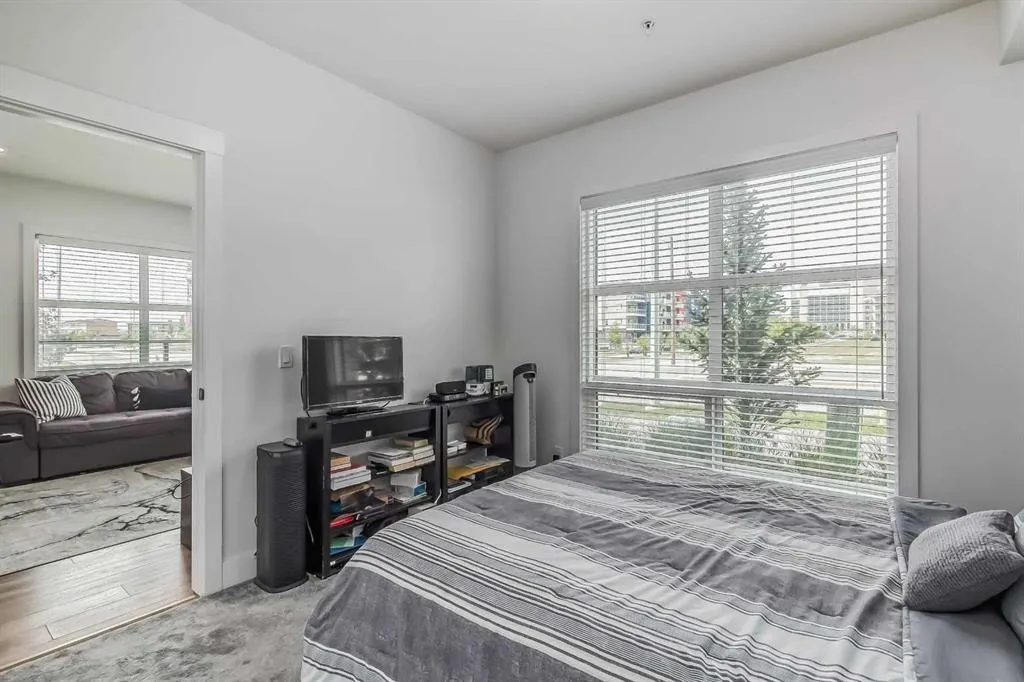 19621 40 Street SE, #112