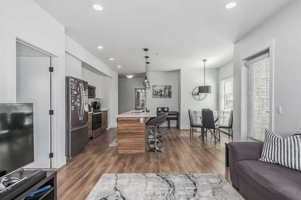 19621 40 Street SE, #112