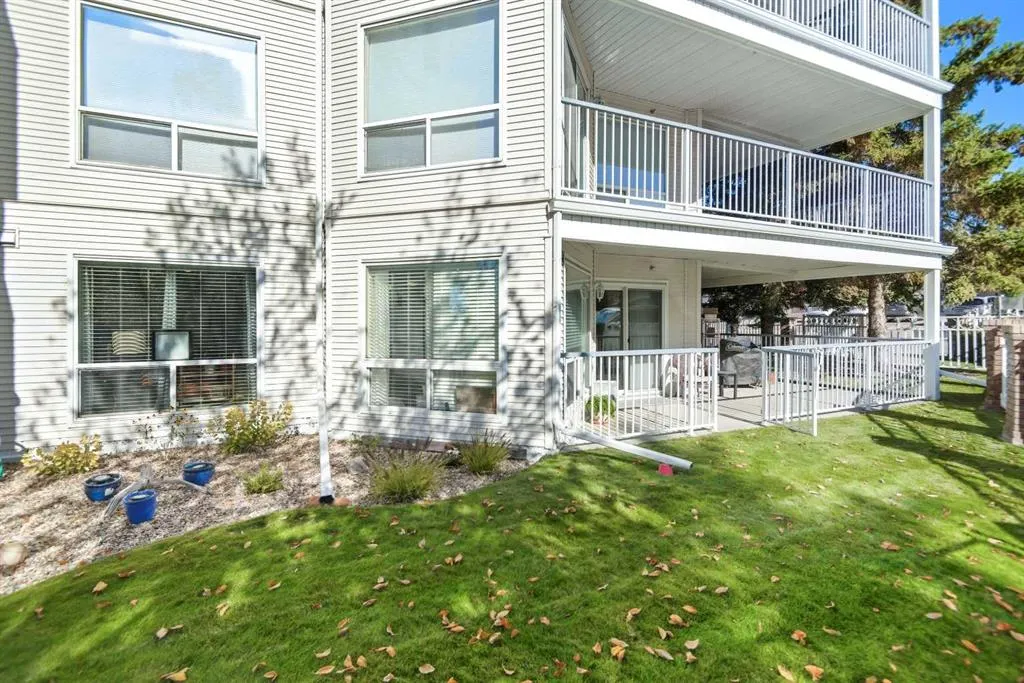 6118 53 Avenue, #111
