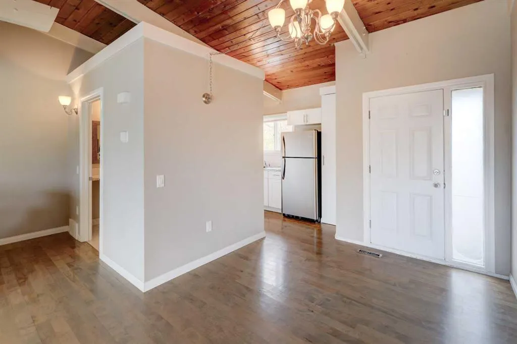 531 Sabrina Road SW