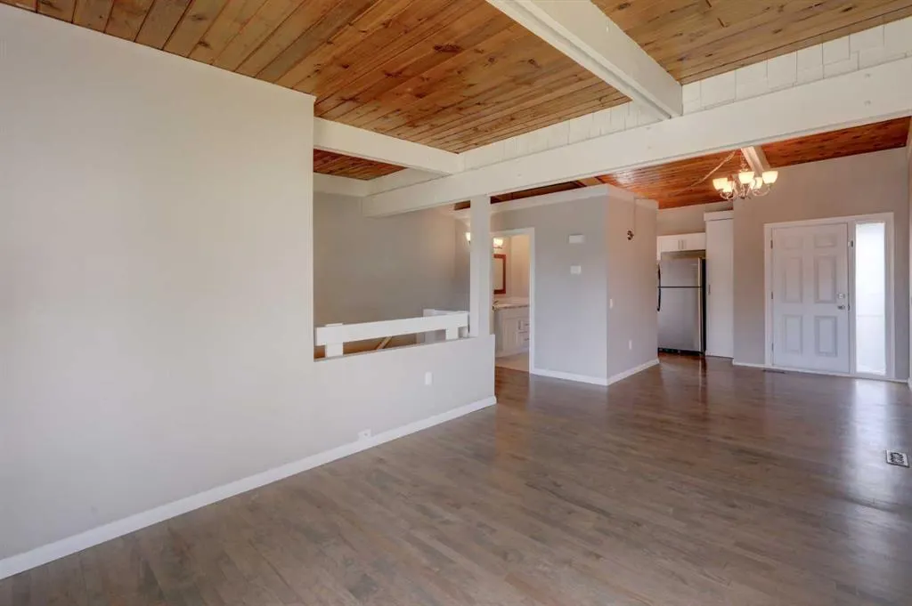 531 Sabrina Road SW