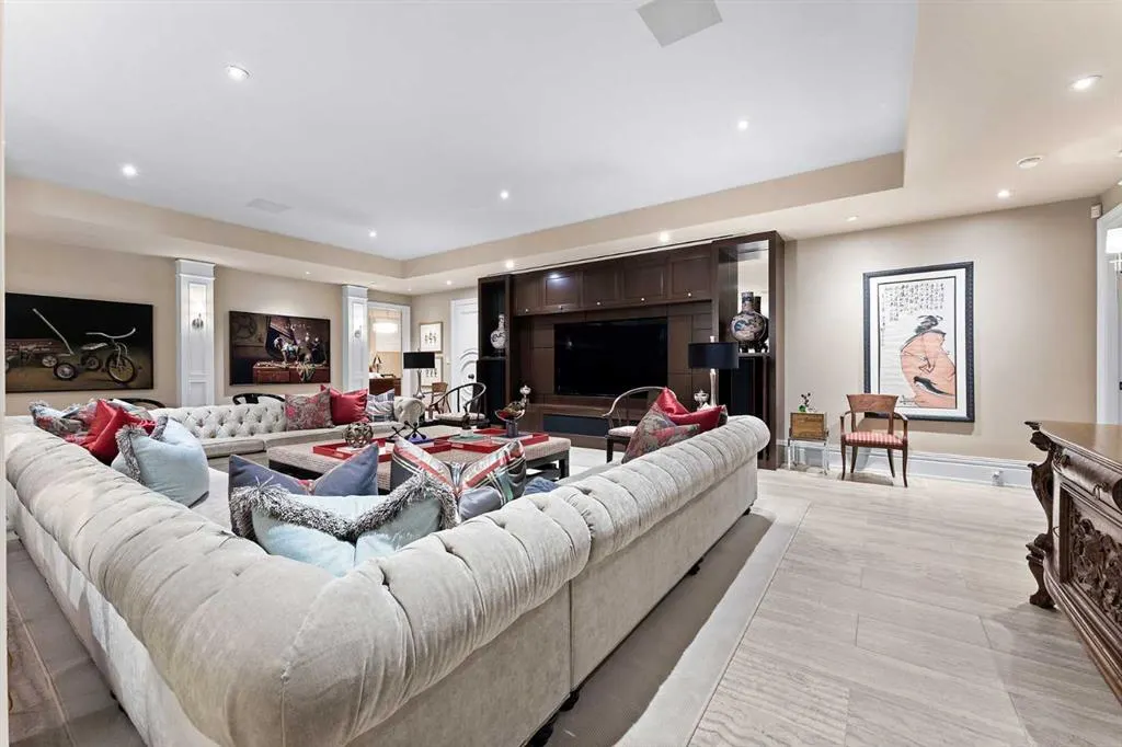 1020 Bel-Aire Drive SW