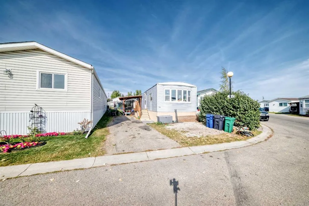 1101 84 Street NE, #724
