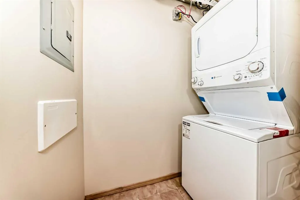 20 Panatella Landing NW, #106