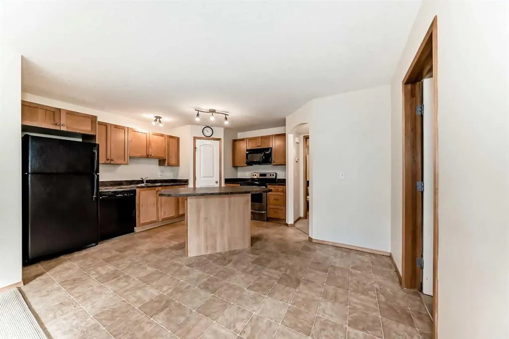 20 Panatella Landing NW, #106