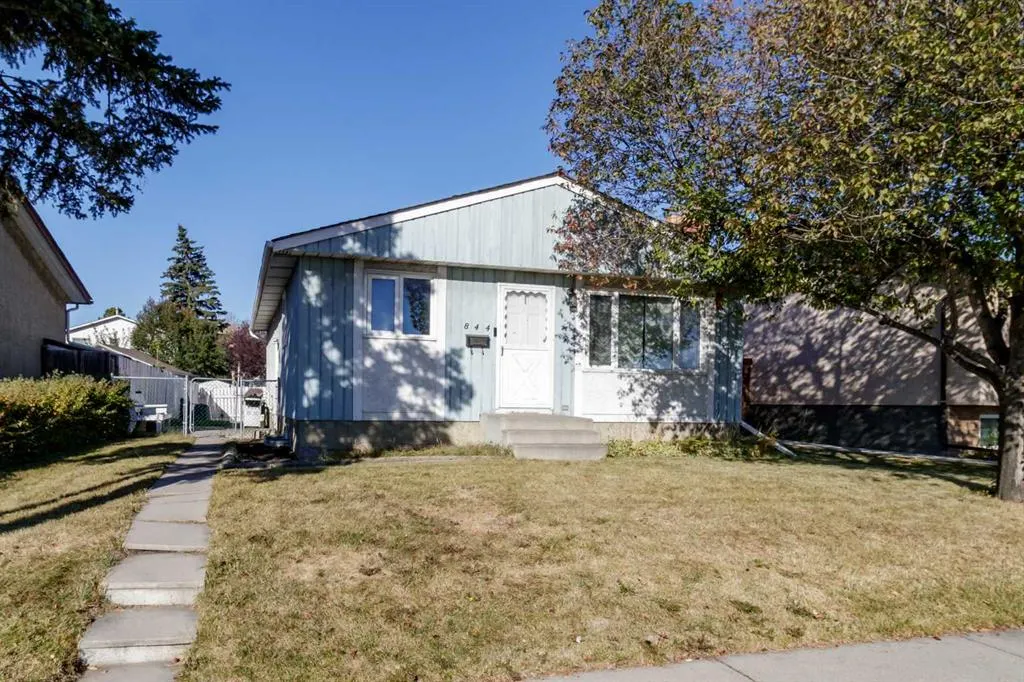 844 RundleCairn Way NE
