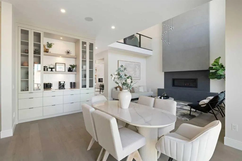 232 West Chestermere Drive