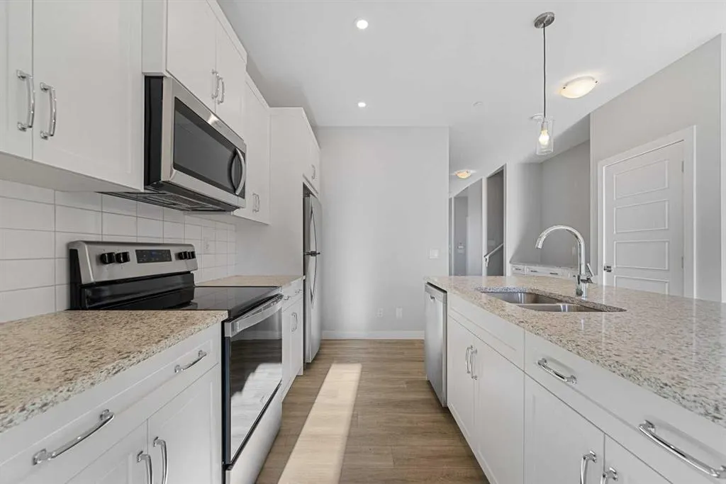 129 Hotchkiss Way SE