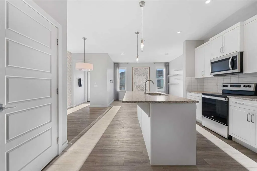 129 Hotchkiss Way SE