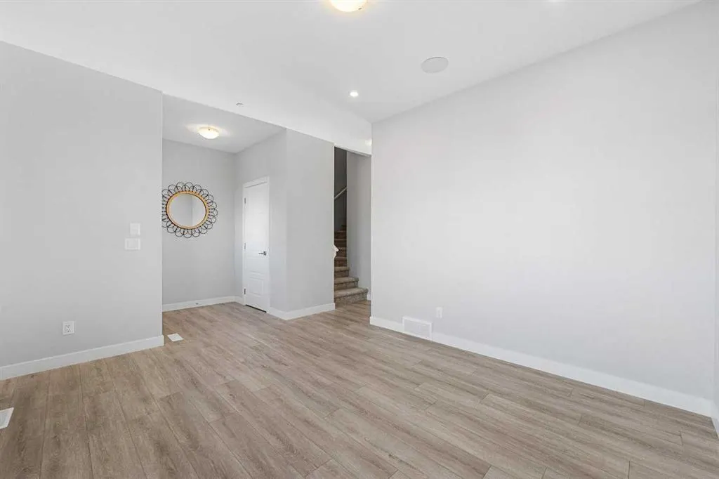 129 Hotchkiss Way SE