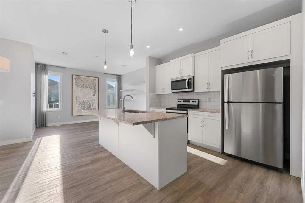 129 Hotchkiss Way SE