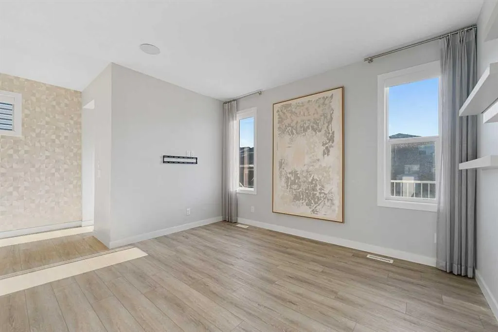 129 Hotchkiss Way SE