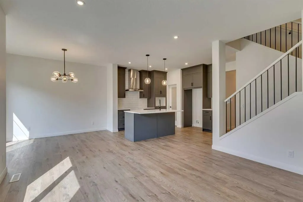 95 Dawson Wharf Mount