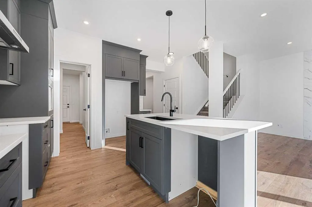 95 Dawson Wharf Mount