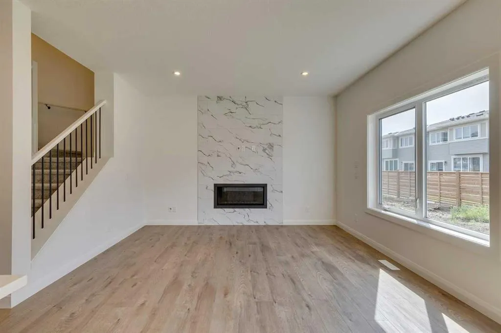 95 Dawson Wharf Mount