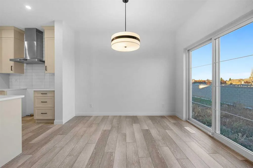 260 Dawson Wharf Crescent